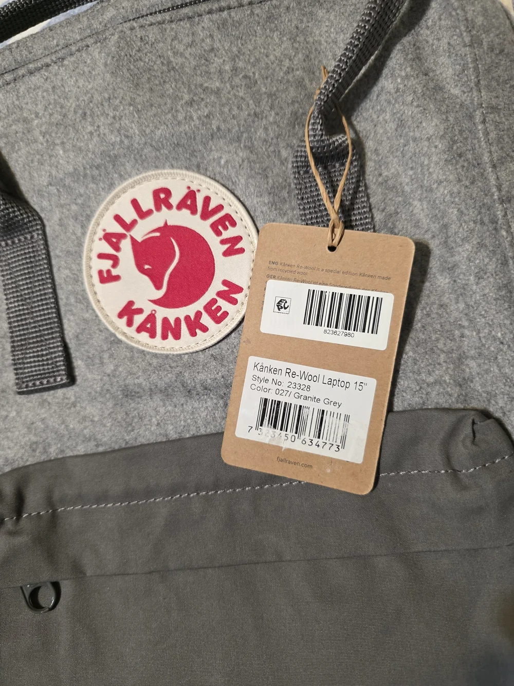 NWT! Kånken Re-Wool Laptop 15